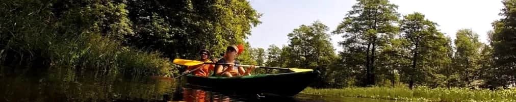 Jak przygotować się na spływ kajakiem, aby uniknąć nieprzyjemnych niespodzianek