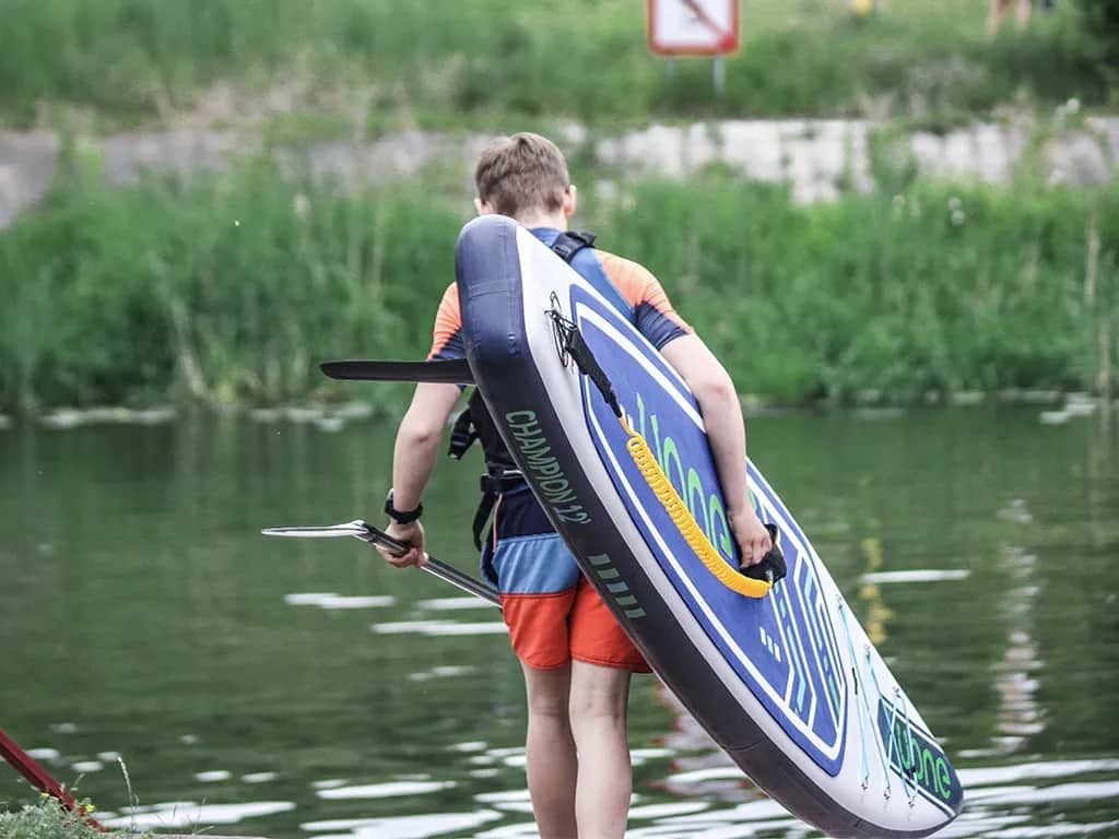 Kajakarstwo w Spójni Warszawa: poznaj najlepsze oferty i wydarzenia